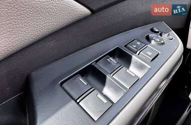 Внедорожник / Кроссовер Honda CR-V 2013 в 