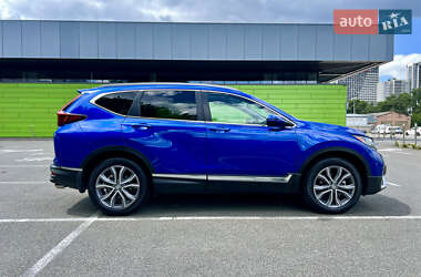 Внедорожник / Кроссовер Honda CR-V 2022 в 