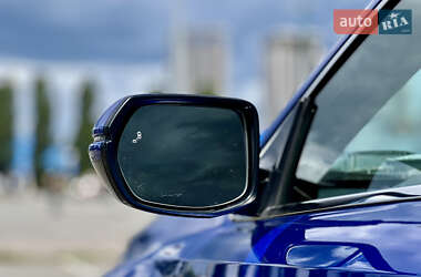 Внедорожник / Кроссовер Honda CR-V 2022 в 