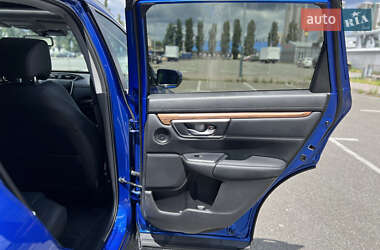 Внедорожник / Кроссовер Honda CR-V 2022 в 
