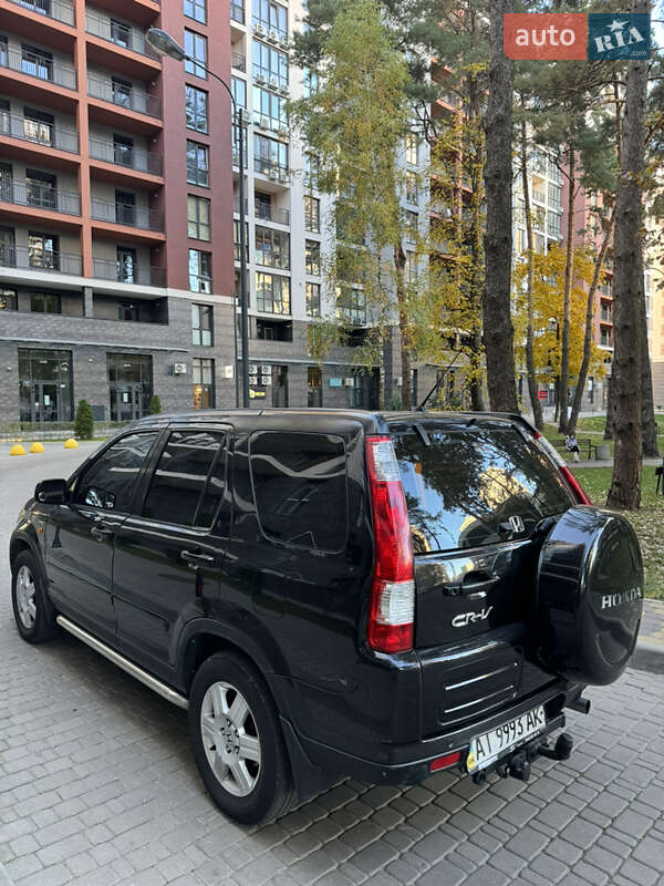 Внедорожник / Кроссовер Honda CR-V 2003 в Броварах