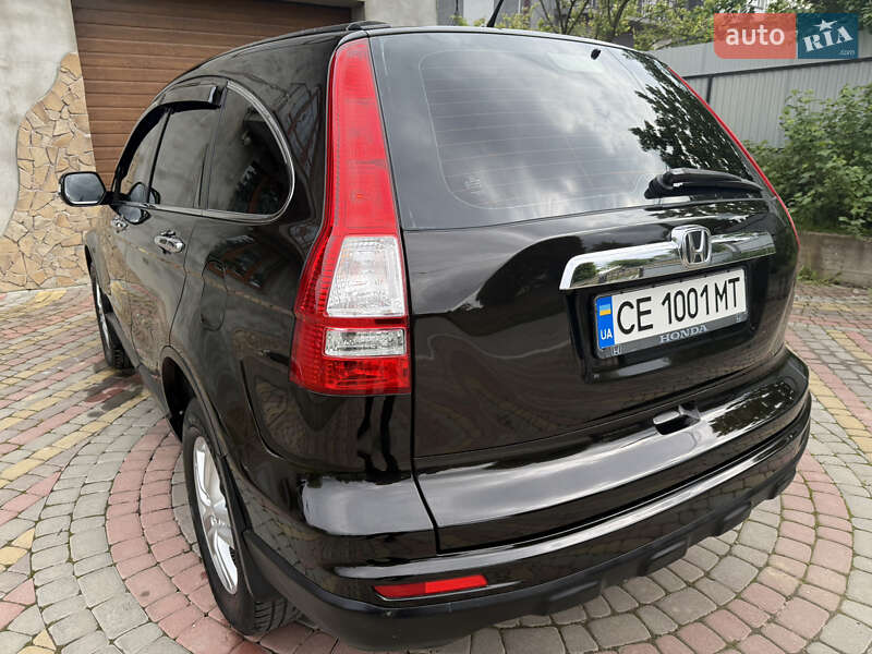 Позашляховик / Кросовер Honda CR-V 2010 в Чернівцях