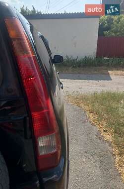 Внедорожник / Кроссовер Honda CR-V 2002 в 