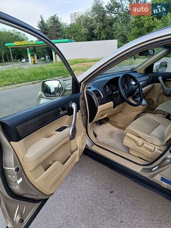 Внедорожник / Кроссовер Honda CR-V 2007 в Днепре