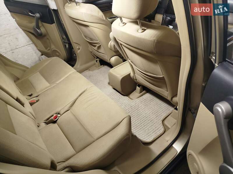 Внедорожник / Кроссовер Honda CR-V 2007 в Днепре