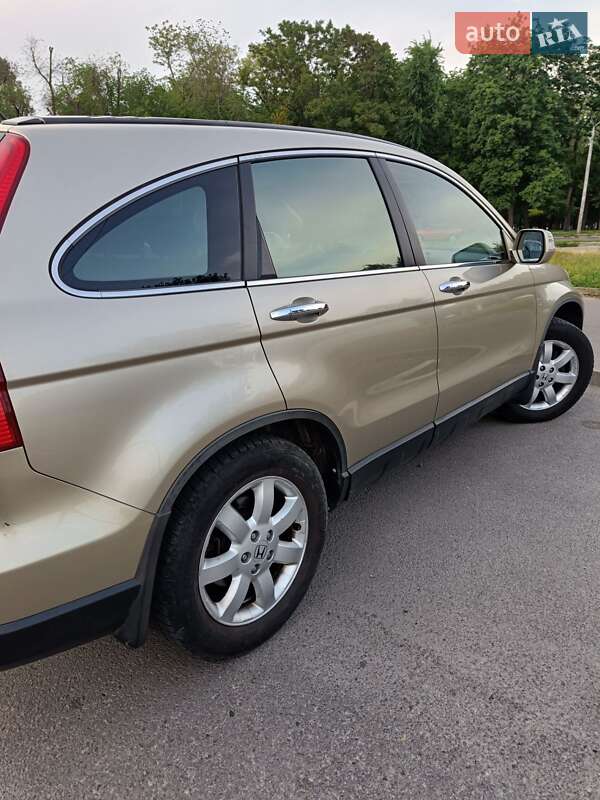 Внедорожник / Кроссовер Honda CR-V 2007 в Днепре