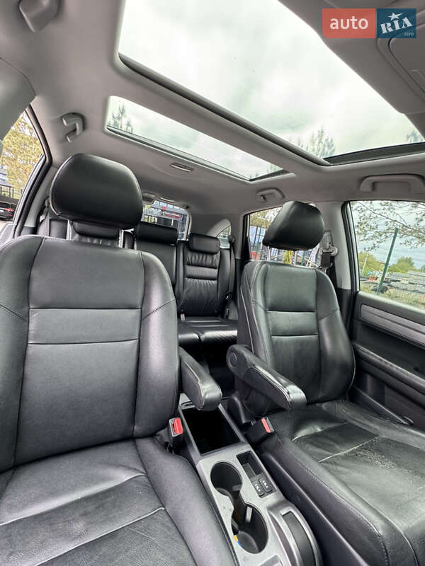 Внедорожник / Кроссовер Honda CR-V 2007 в Ровно
