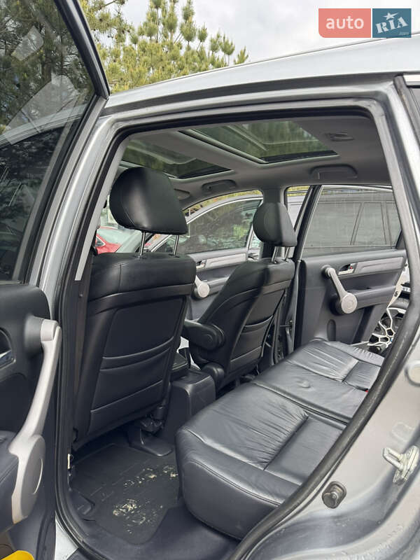Внедорожник / Кроссовер Honda CR-V 2007 в Ровно