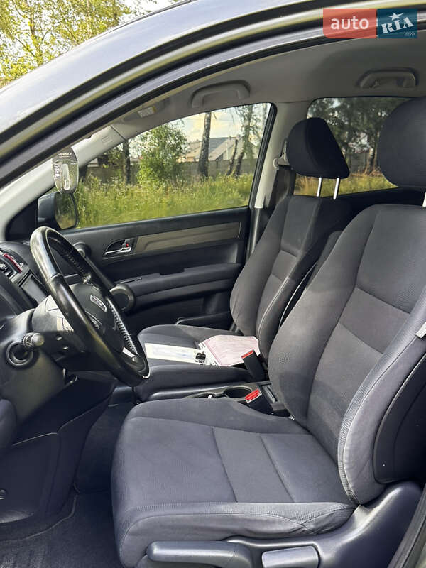 Внедорожник / Кроссовер Honda CR-V 2010 в Радивилове