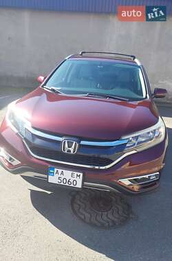 Внедорожник / Кроссовер Honda CR-V 2015 в 