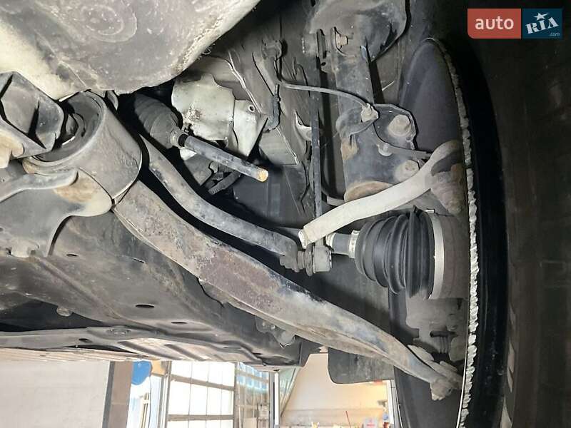 Внедорожник / Кроссовер Honda CR-V 2016 в Бродах