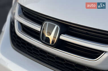 Внедорожник / Кроссовер Honda CR-V 2012 в 