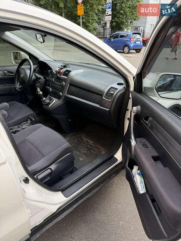 Внедорожник / Кроссовер Honda CR-V 2008 в Киеве