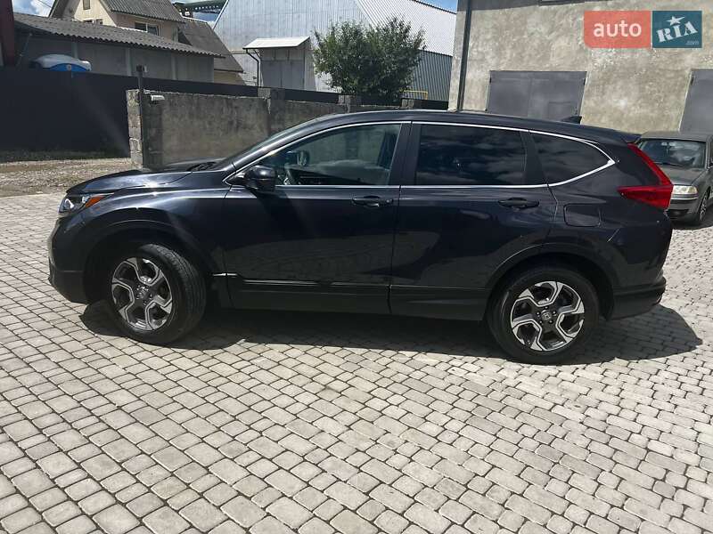 Позашляховик / Кросовер Honda CR-V 2018 в Івано-Франківську
