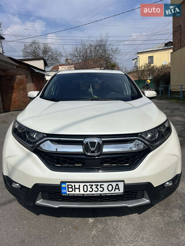Внедорожник / Кроссовер Honda CR-V 2018 в 