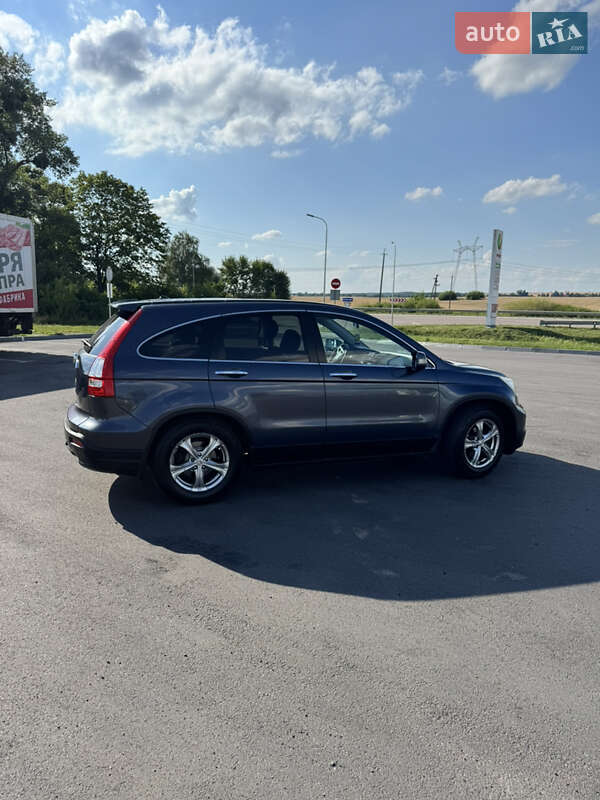 Внедорожник / Кроссовер Honda CR-V 2007 в Дубно