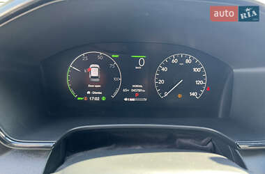 Внедорожник / Кроссовер Honda CR-V 2023 в 