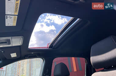 Внедорожник / Кроссовер Honda CR-V 2023 в 