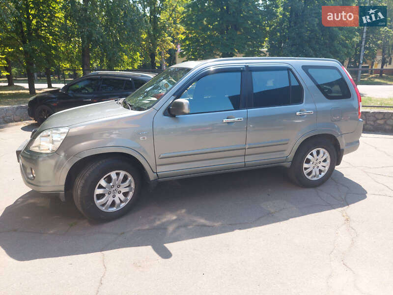 Внедорожник / Кроссовер Honda CR-V 2006 в Кременчуге