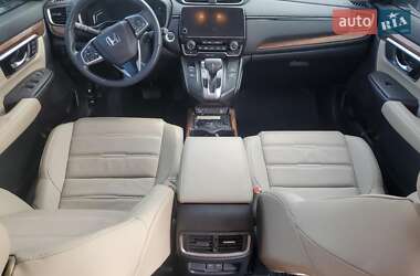 Позашляховик / Кросовер Honda CR-V 2021 в 