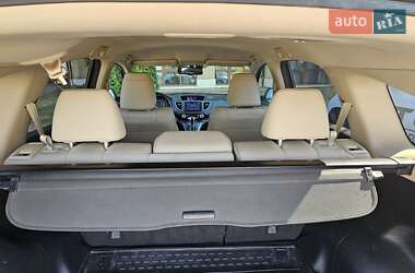 Внедорожник / Кроссовер Honda CR-V 2015 в 