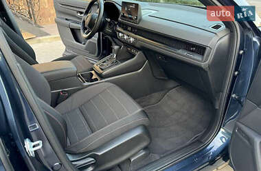 Внедорожник / Кроссовер Honda CR-V 2023 в 