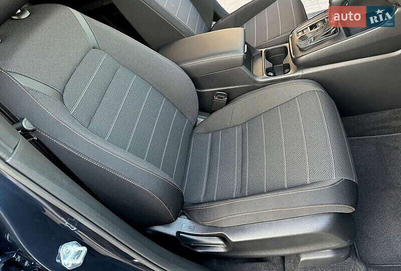 Внедорожник / Кроссовер Honda CR-V 2023 в Киеве