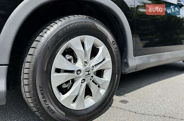 Внедорожник / Кроссовер Honda CR-V 2014 в 
