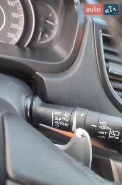 Внедорожник / Кроссовер Honda CR-V 2012 в 