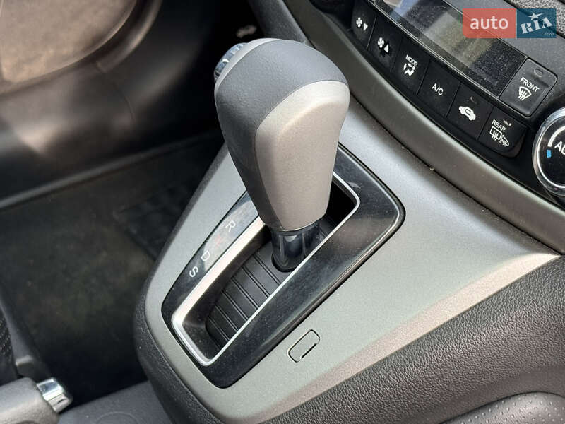 Внедорожник / Кроссовер Honda CR-V 2013 в Ровно