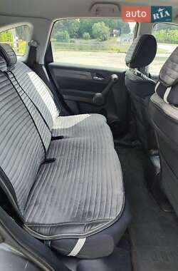 Позашляховик / Кросовер Honda CR-V 2010 в 