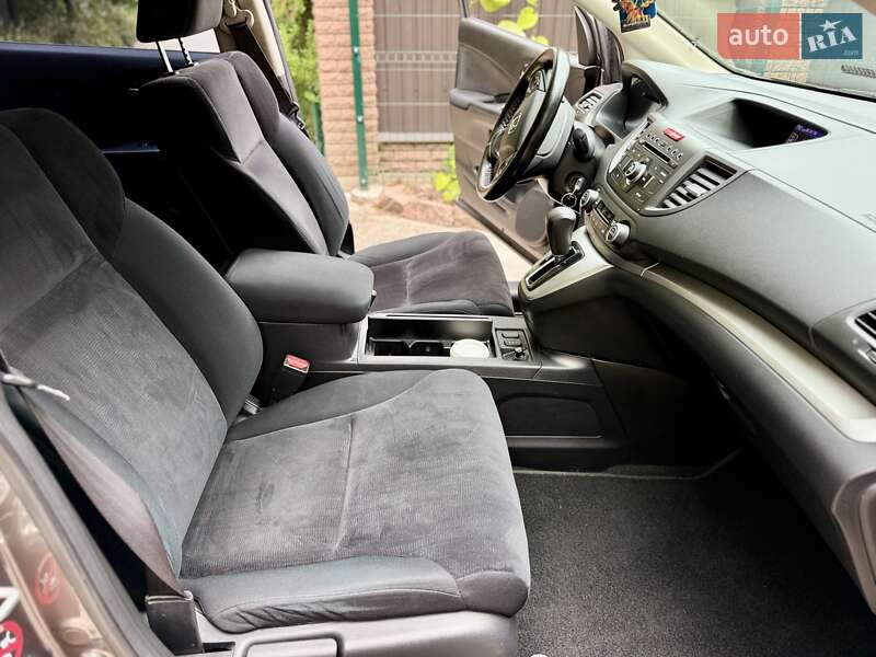 Внедорожник / Кроссовер Honda CR-V 2013 в Киеве