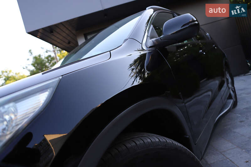 Внедорожник / Кроссовер Honda CR-V 2014 в Дрогобыче