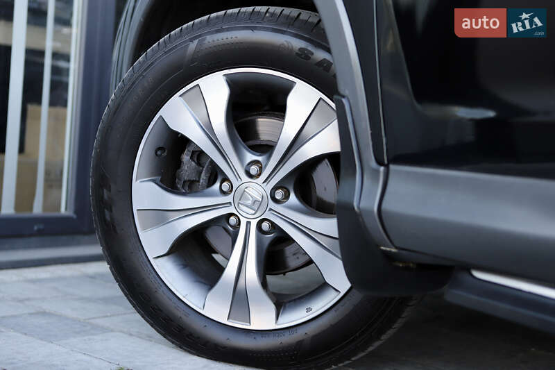 Внедорожник / Кроссовер Honda CR-V 2014 в Дрогобыче