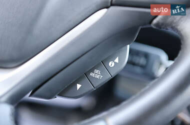 Внедорожник / Кроссовер Honda CR-V 2014 в 
