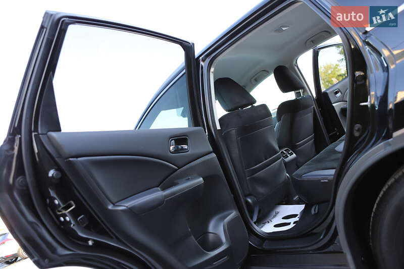 Внедорожник / Кроссовер Honda CR-V 2014 в Дрогобыче