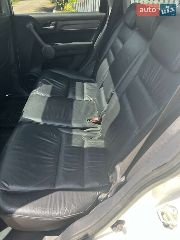 Позашляховик / Кросовер Honda CR-V 2008 в Лубнах