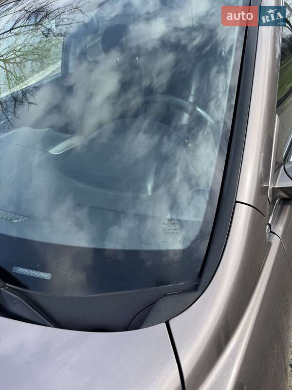 Внедорожник / Кроссовер Honda CR-V 2010 в Черновцах