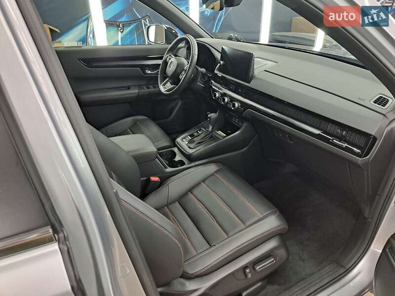 Внедорожник / Кроссовер Honda CR-V 2023 в Киеве