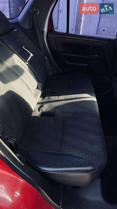 Внедорожник / Кроссовер Honda CR-V 2002 в Ровно