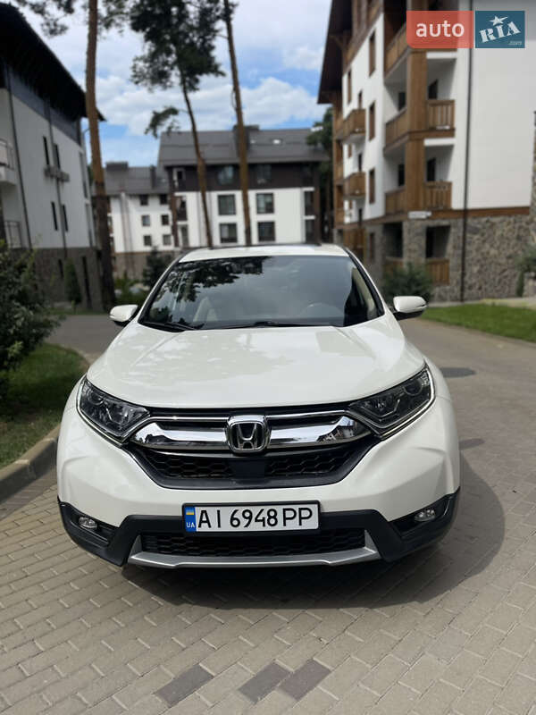 Внедорожник / Кроссовер Honda CR-V 2017 в Киеве