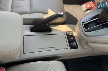 Внедорожник / Кроссовер Honda CR-V 2014 в 