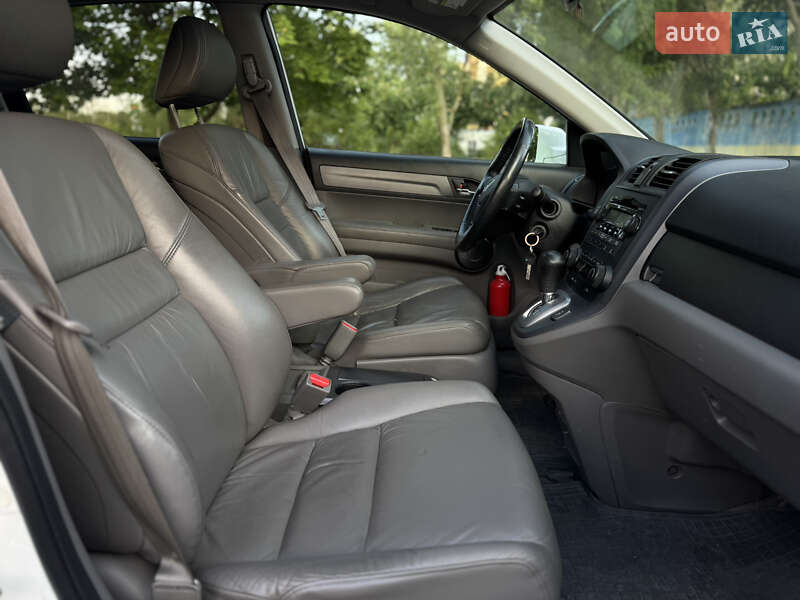 Внедорожник / Кроссовер Honda CR-V 2008 в Киеве
