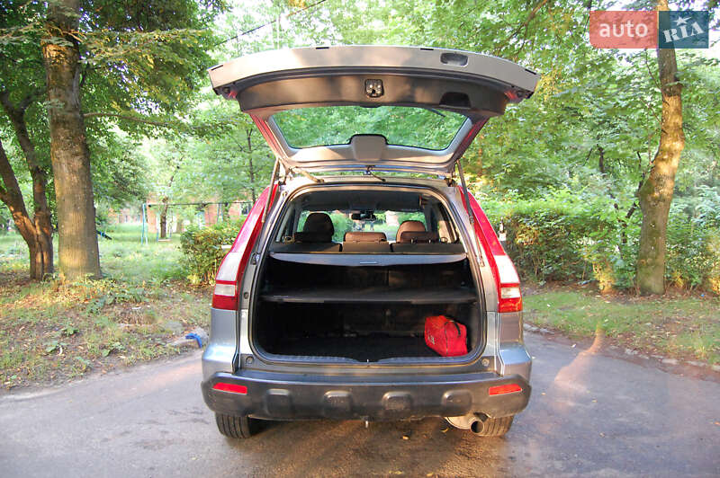 Внедорожник / Кроссовер Honda CR-V 2007 в Львове