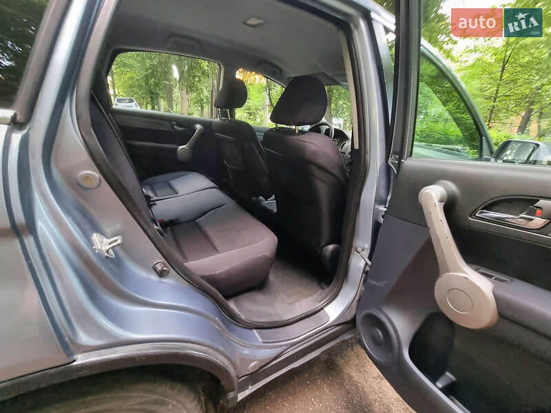 Внедорожник / Кроссовер Honda CR-V 2007 в Львове
