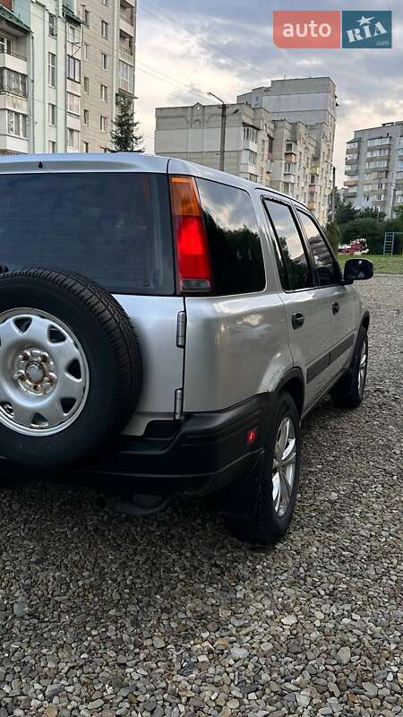 Внедорожник / Кроссовер Honda CR-V 2000 в Львове фото 2 Внедорожник / Кроссовер Honda CR-V 2000 в Львове