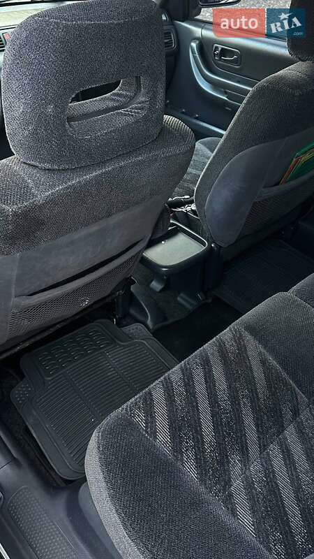 Внедорожник / Кроссовер Honda CR-V 2000 в Львове фото 13 Внедорожник / Кроссовер Honda CR-V 2000 в Львове