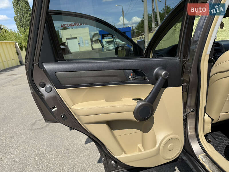 Внедорожник / Кроссовер Honda CR-V 2010 в Харькове