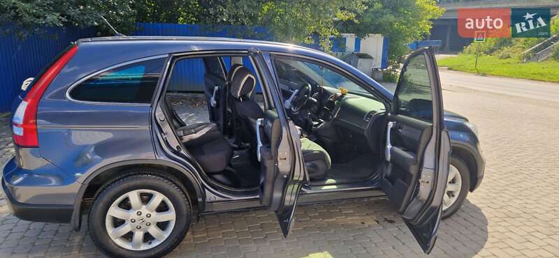 Внедорожник / Кроссовер Honda CR-V 2007 в Хмельницком