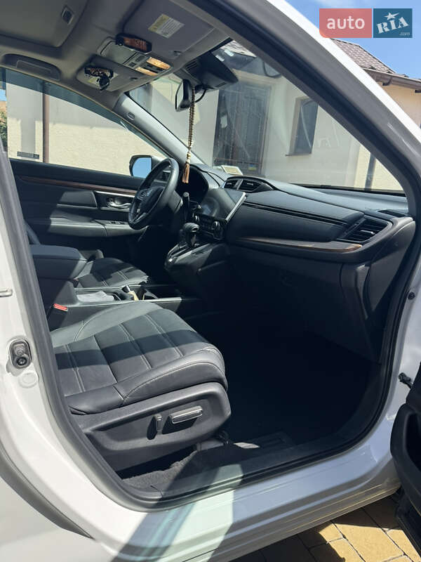 Внедорожник / Кроссовер Honda CR-V 2019 в Дубно